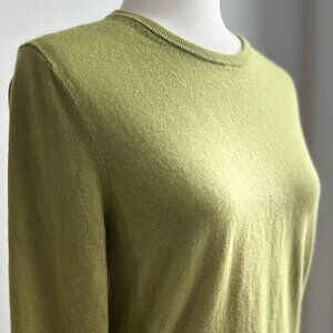 Massimo Dutti Pistachio Soft Touch Wool Blend Fine Knit Crewneck Sweater – US M